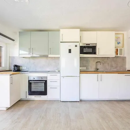 Casa Con Jardin Familias Y Grupos Тегесте